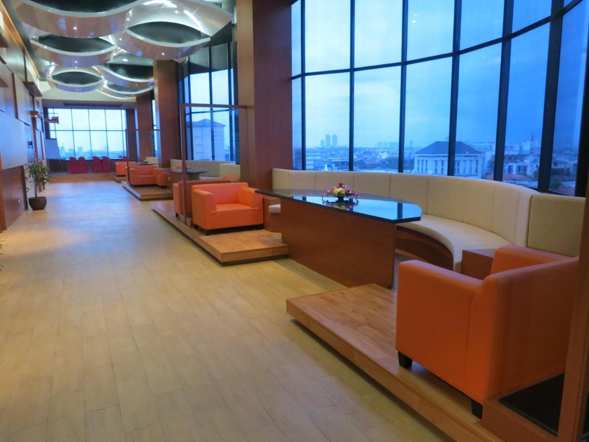 Favehotel Mex Tunjungan Surabaya Exteriör bild