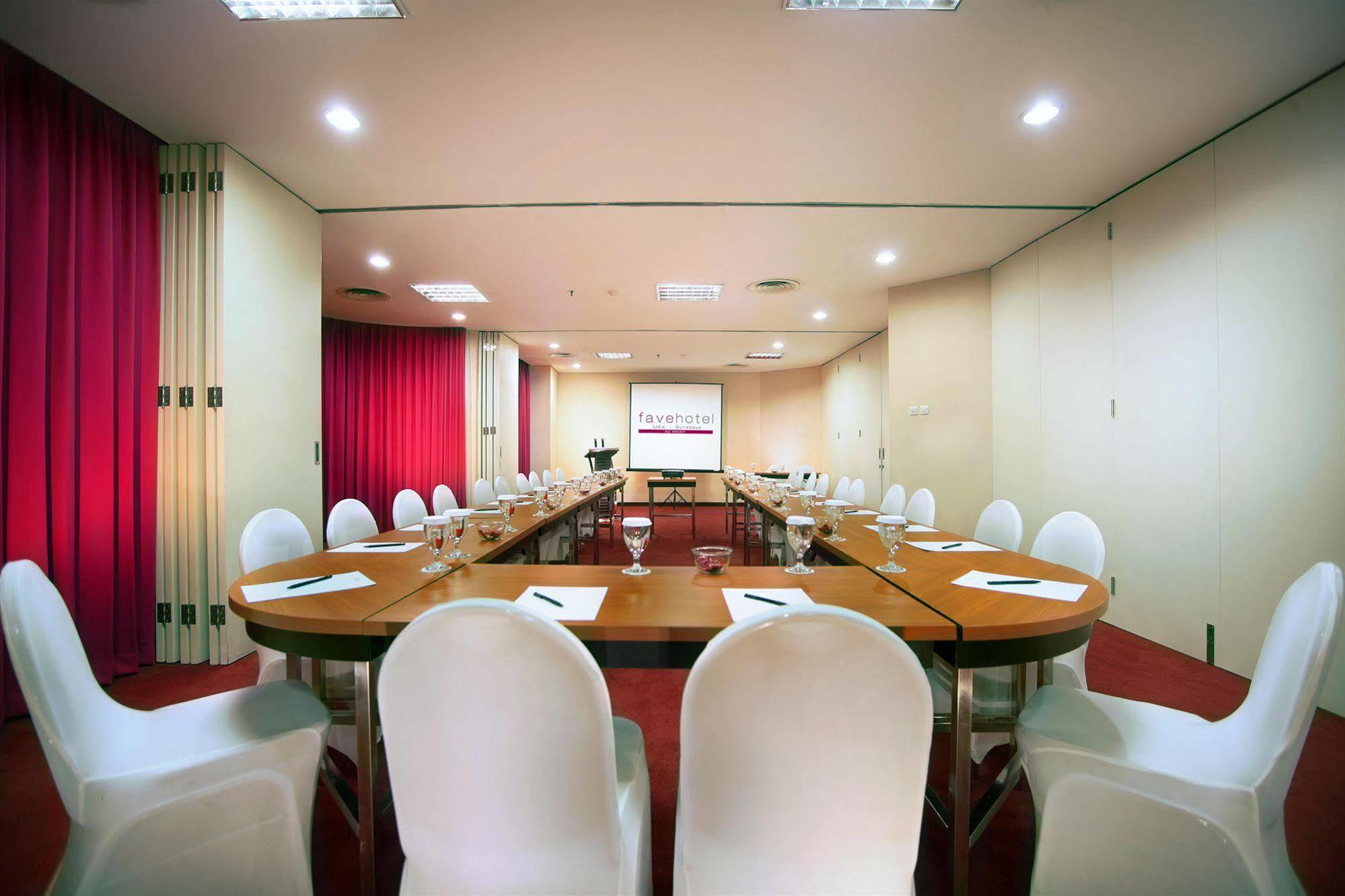 Favehotel Mex Tunjungan Surabaya Exteriör bild