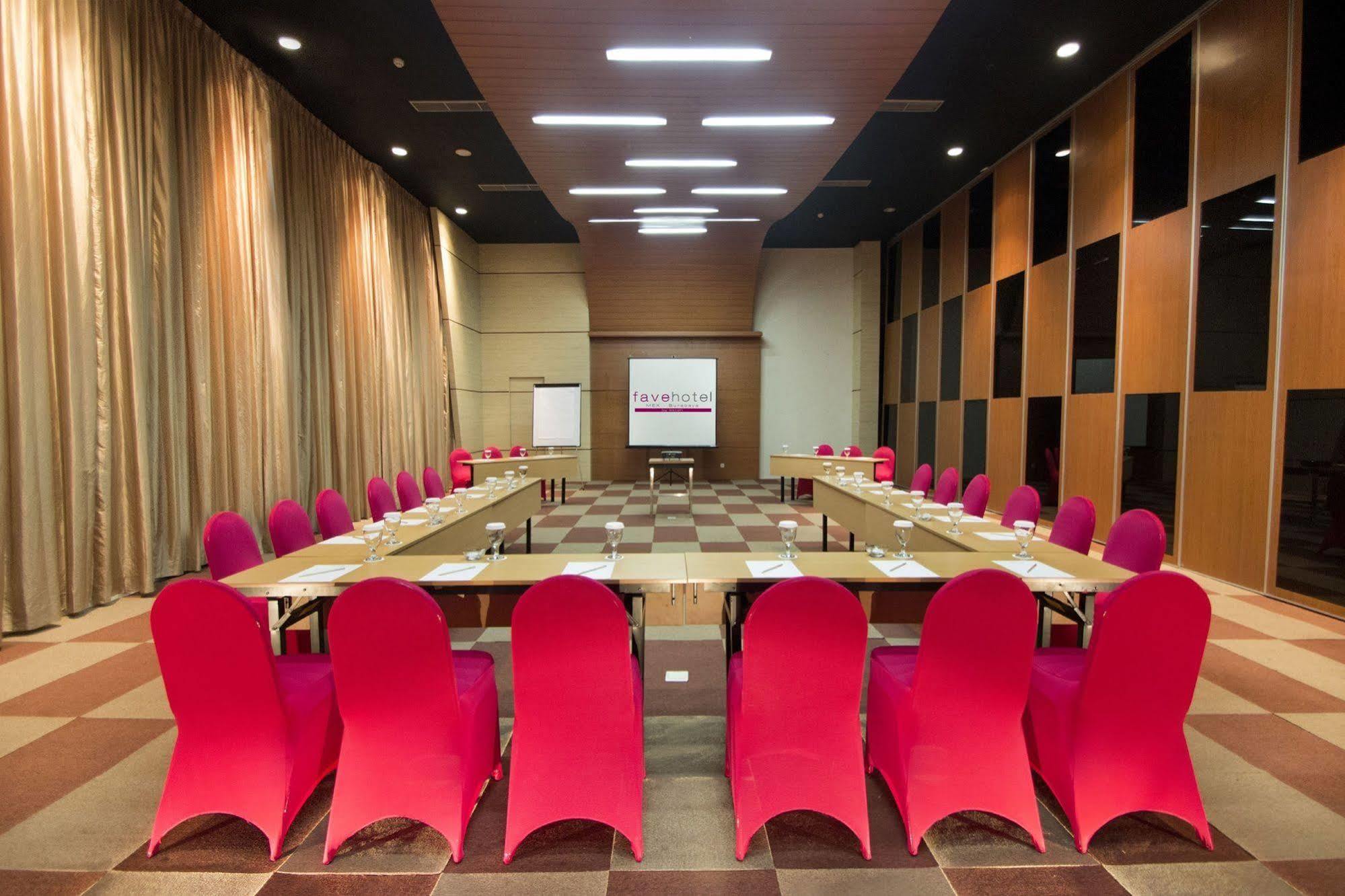 Favehotel Mex Tunjungan Surabaya Exteriör bild